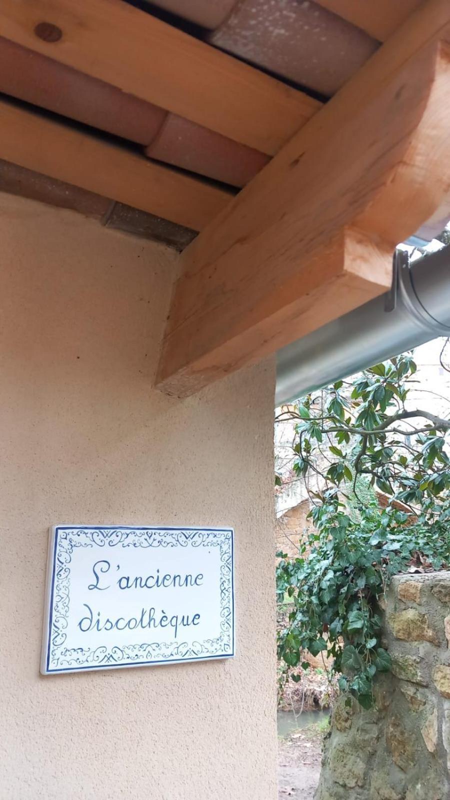 Bed and Breakfast Le Vieux Moulin De Jouques Экстерьер фото