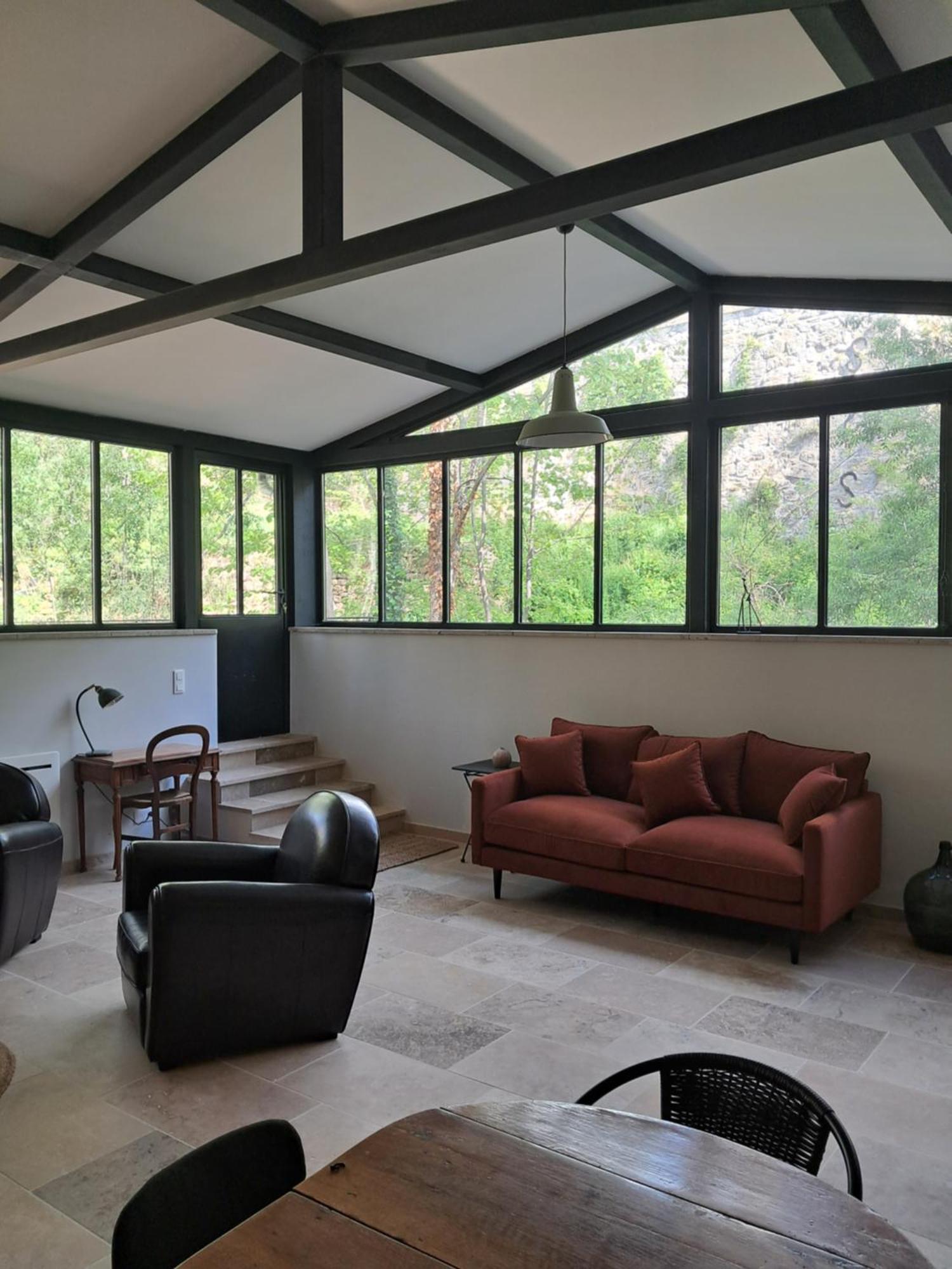 Bed and Breakfast Le Vieux Moulin De Jouques Экстерьер фото